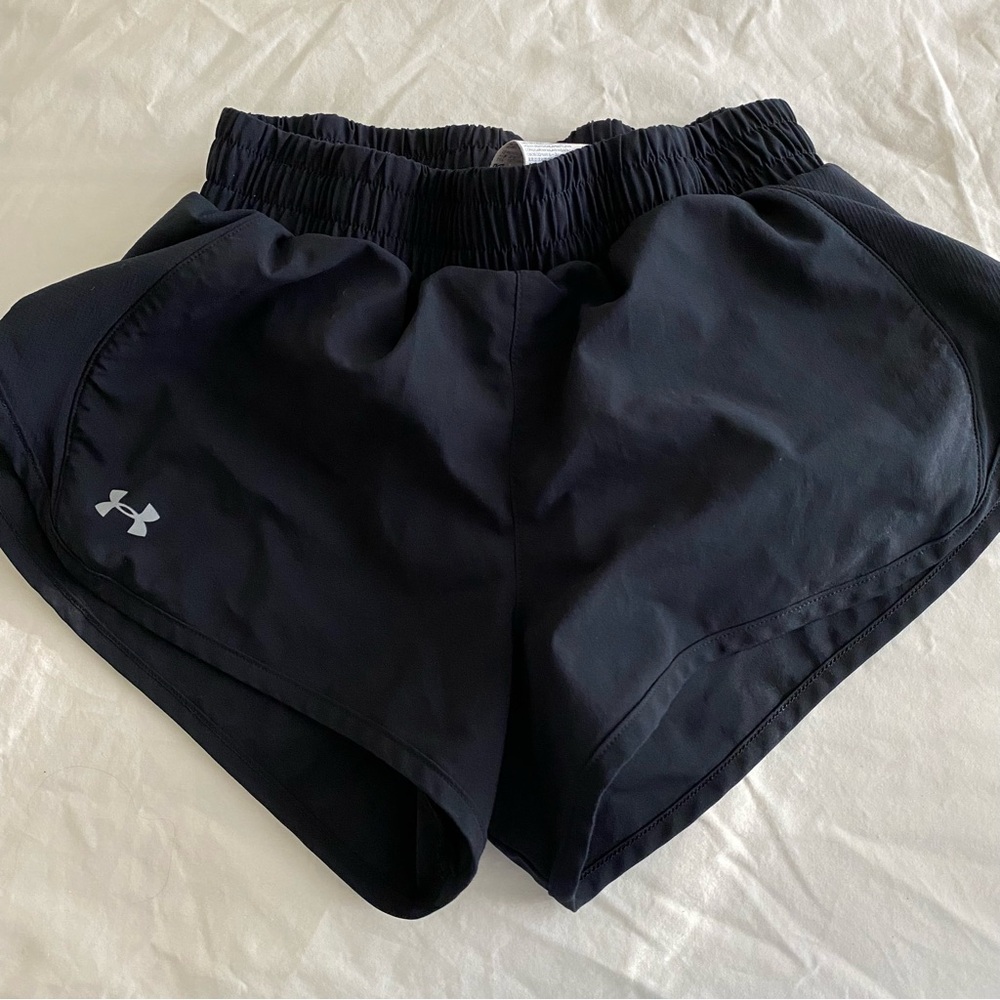Nike Pro Shorts and Long Sleeve Bundle - Picture 3 of 7